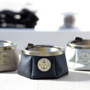 Posacenere Con Coperchio Antivento
Premium Grigio - immagine 2